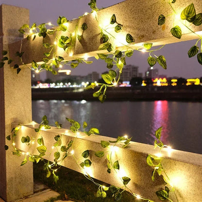 Decorative lights with leaves