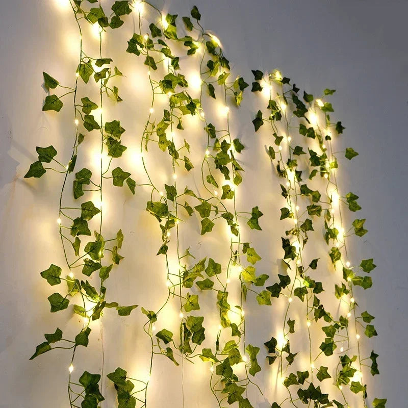 Decorative lights with leaves